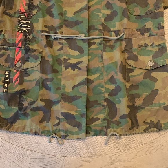 Zara, Cameo, Long Sleeve Hooded Jacket, Medium, Green - Picture 7 of 16